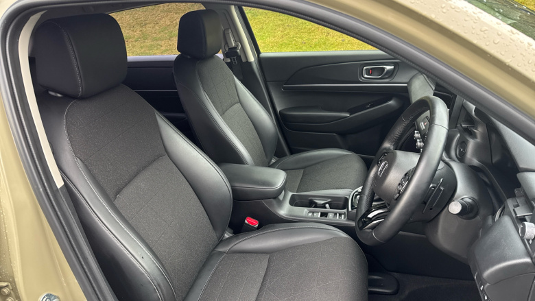 Honda HR-V 1.5 eHEV Advance 5dr CVT Hybrid Hatchback